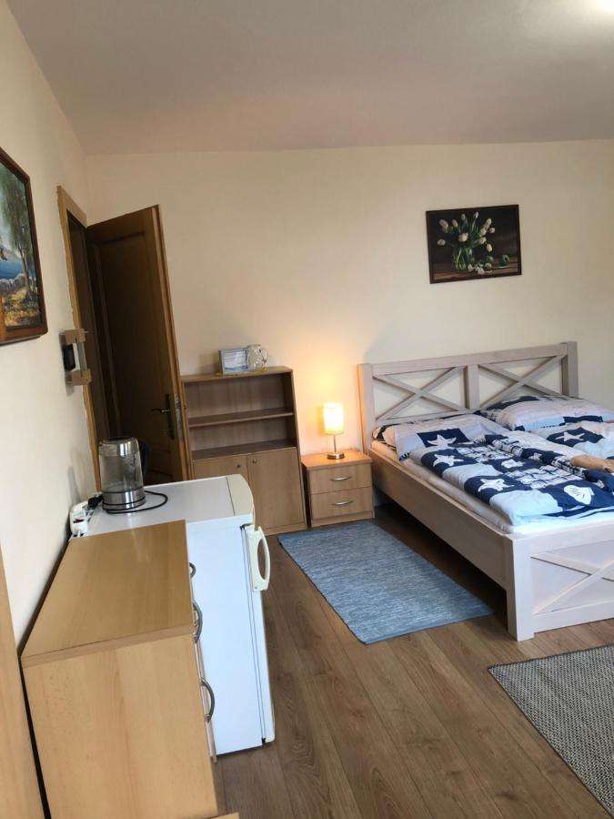 Ferienwohnung Privat Migac Vrbov Exterior foto