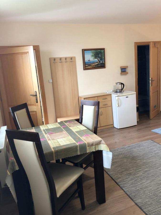 Ferienwohnung Privat Migac Vrbov Exterior foto